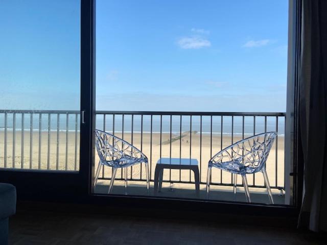 Golfslag Apartment Blankenberge Ngoại thất bức ảnh