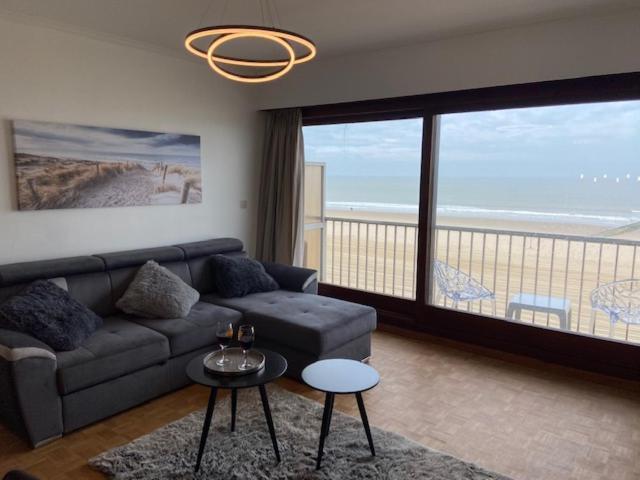 Golfslag Apartment Blankenberge Ngoại thất bức ảnh